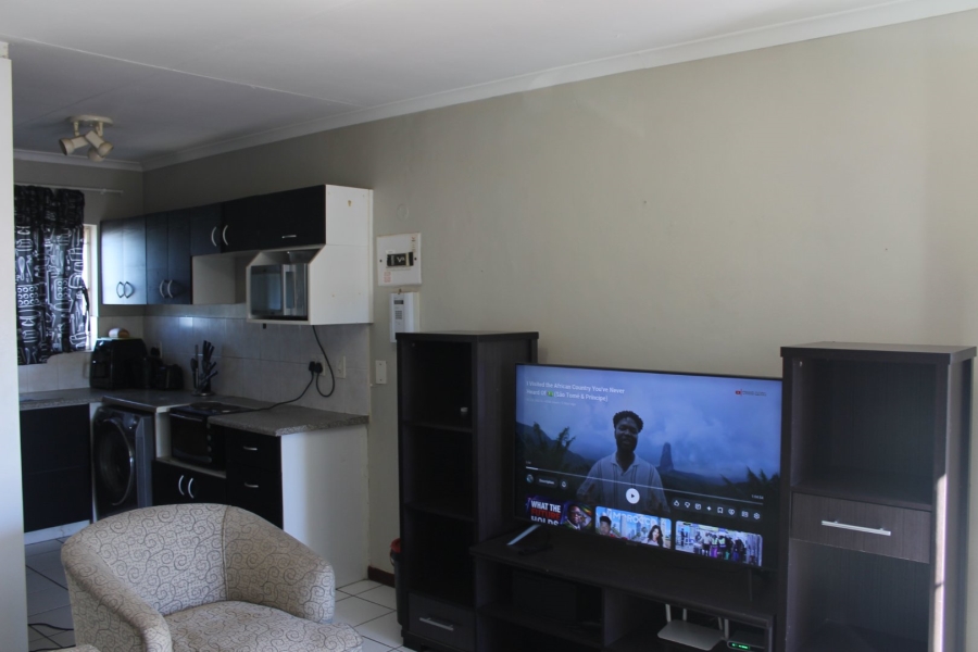 1 Bedroom Property for Sale in Strand Central Western Cape